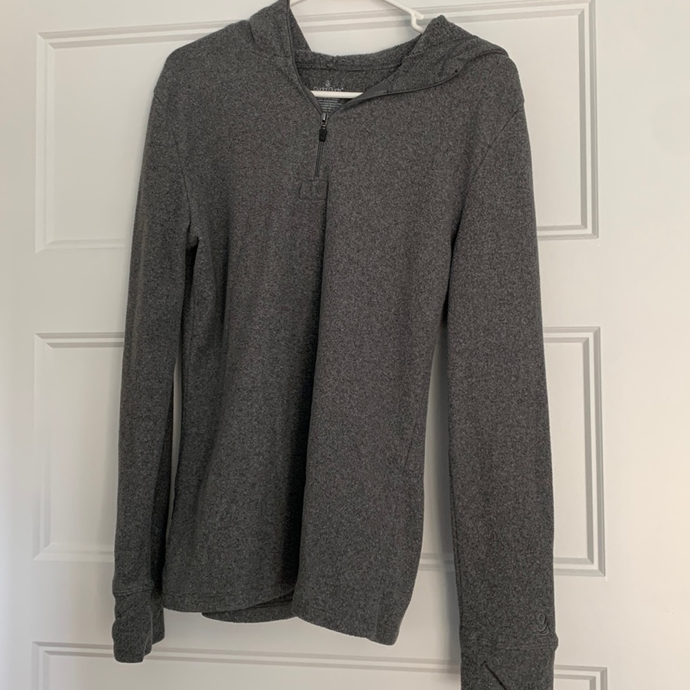 Cuddle duds fleece wear with stretch hoodie